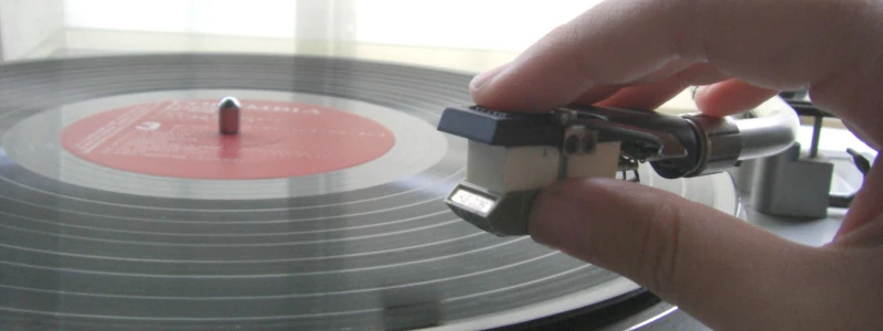 Vinilo higiena: kaip taisyklingai prižiūrėti plokšteles